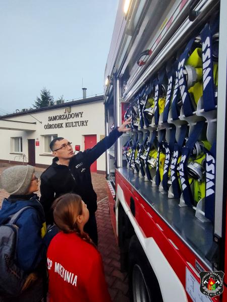 Pierwsza zbiórka Młodzieżowej Drużyny Pożarniczej w Miękini