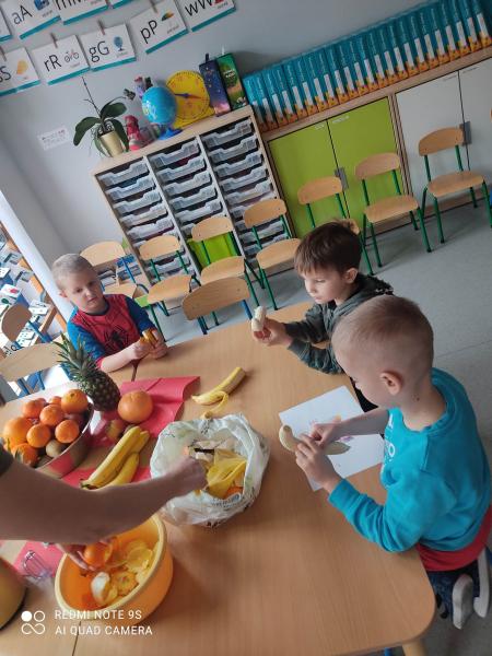 Dzień Kobiet w grupie Pszczółki