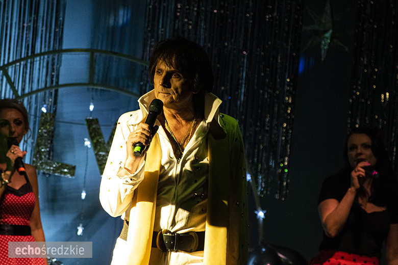 Dzień Kobiet z największymi przebojami Elvisa