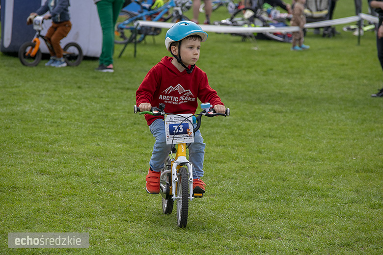 Drugi dzień zmagań rowerzystów w Miękini