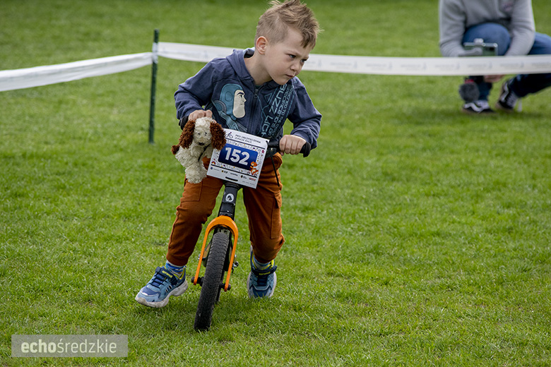 Drugi dzień zmagań rowerzystów w Miękini