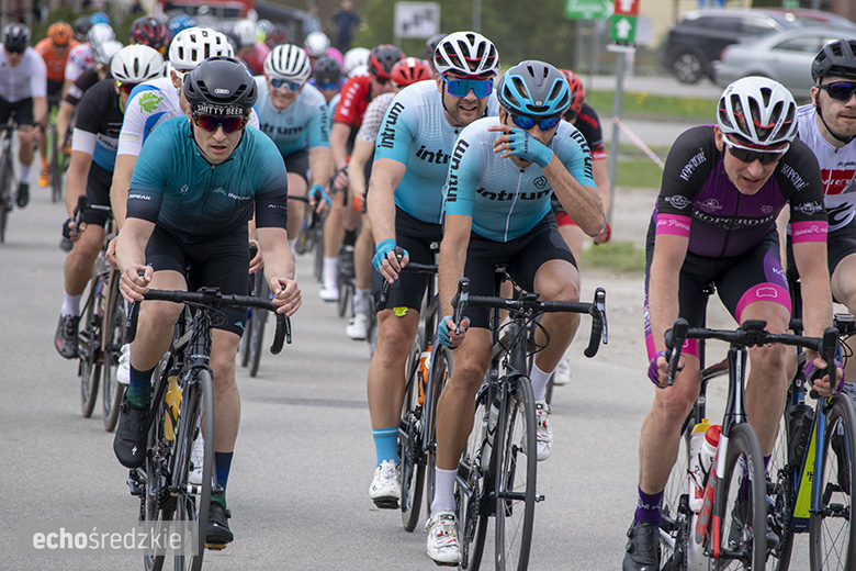Drugi dzień zmagań rowerzystów w Miękini