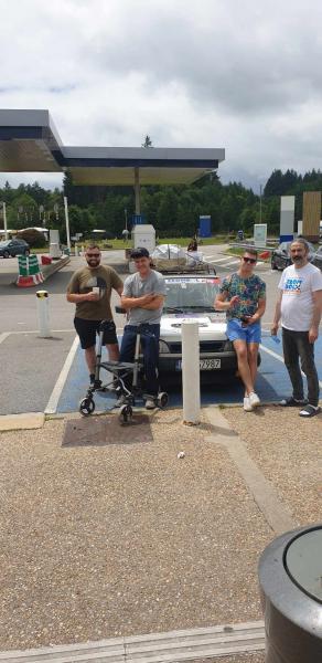 Przejechali dwoma polonezami ponad 8tys. kilometrów