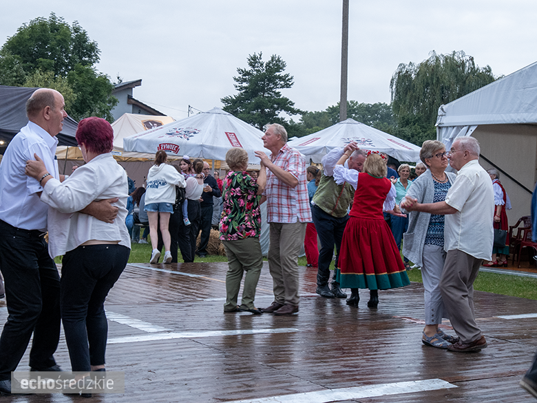 Świetna zabawa podczas Gminnych Dożynek w Mieczkowie