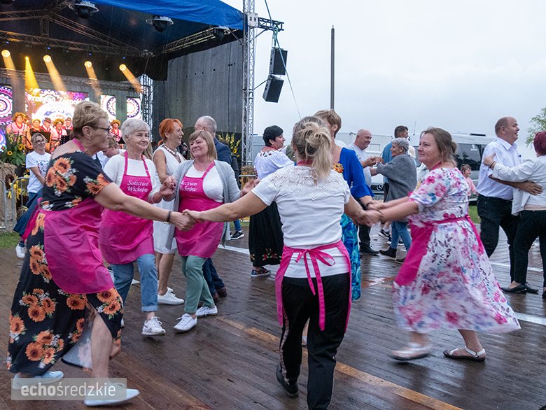 Świetna zabawa podczas Gminnych Dożynek w Mieczkowie