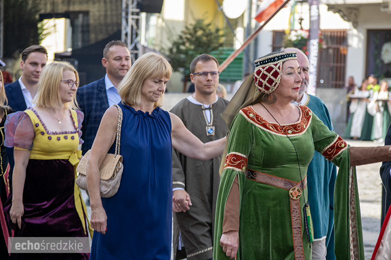Deptanie winogron tradycyjnie rozpoczęło tegoroczne Święto Wina. Poznaliśmy Miss Winnego Grona