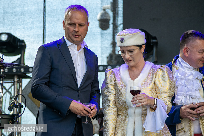 Deptanie winogron tradycyjnie rozpoczęło tegoroczne Święto Wina. Poznaliśmy Miss Winnego Grona