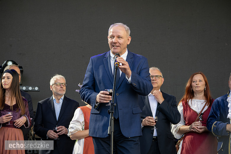 Deptanie winogron tradycyjnie rozpoczęło tegoroczne Święto Wina. Poznaliśmy Miss Winnego Grona