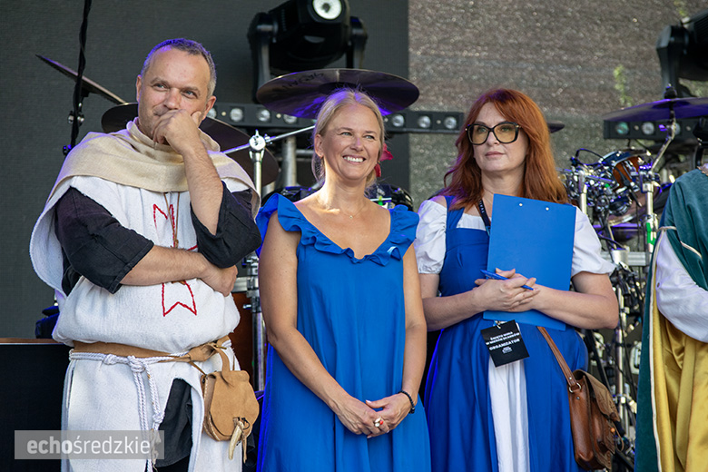 Deptanie winogron tradycyjnie rozpoczęło tegoroczne Święto Wina. Poznaliśmy Miss Winnego Grona