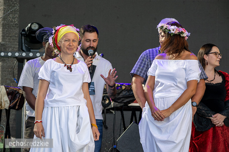 Deptanie winogron tradycyjnie rozpoczęło tegoroczne Święto Wina. Poznaliśmy Miss Winnego Grona