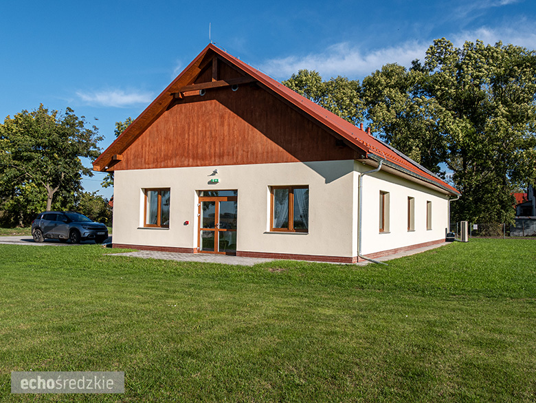 Oficjalne otwarcie świetlicy wiejskiej w Wichrowie
