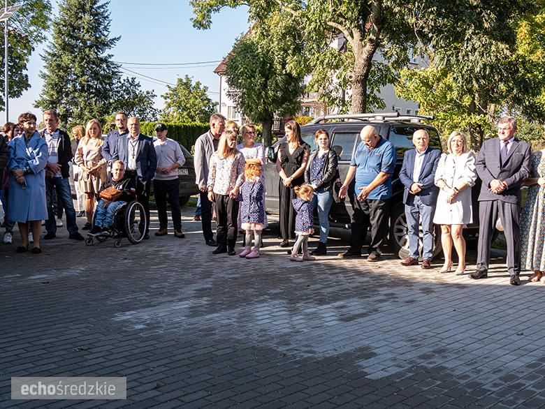 Oficjalne otwarcie świetlicy wiejskiej w Wichrowie