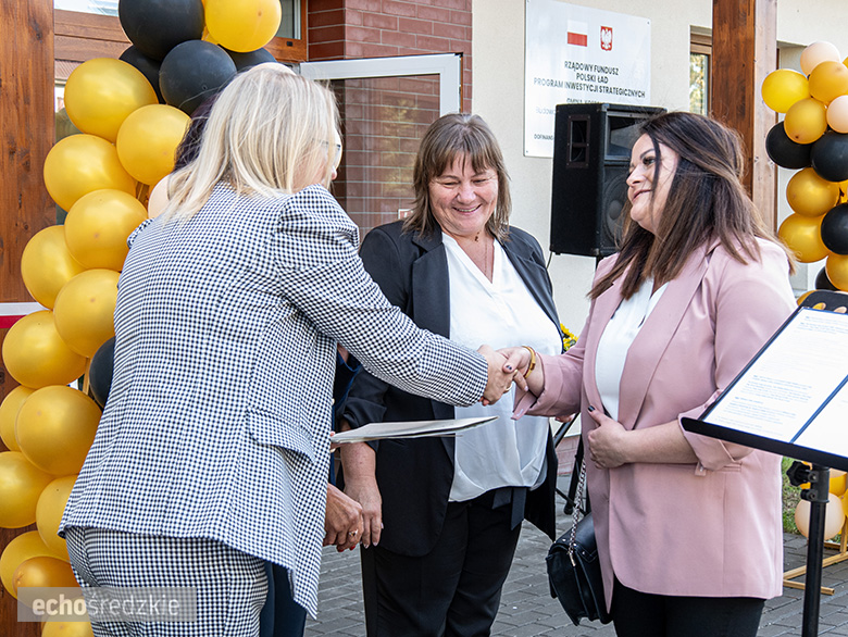 Oficjalne otwarcie świetlicy wiejskiej w Wichrowie