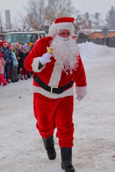 Udanińska choinka rozbłysnęła już swoim blaskiem!