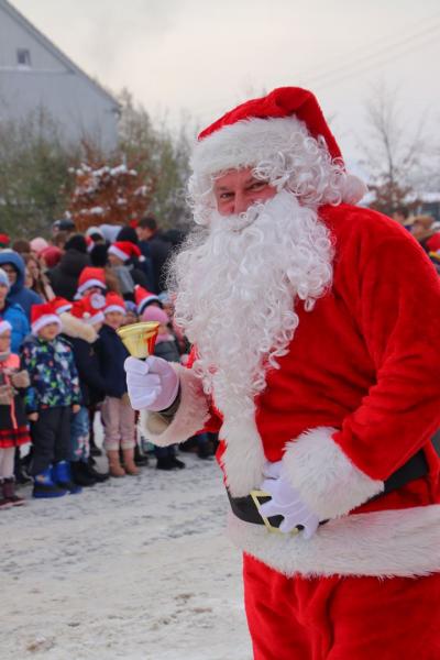 Udanińska choinka rozbłysnęła już swoim blaskiem!