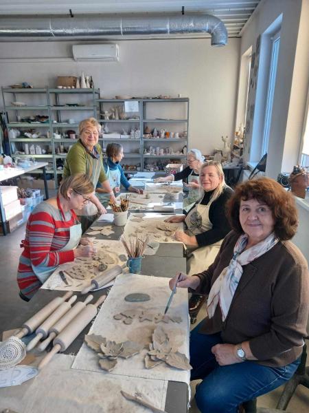 Świąteczne Elfy zaangażowały Seniorów w świąteczne przygotowania!