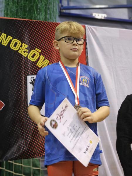 Zapaśnicy wrócili z medalami