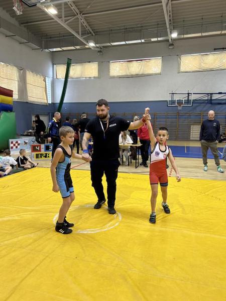 Zapaśnicy wrócili z medalami