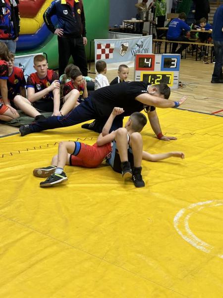 Zapaśnicy wrócili z medalami