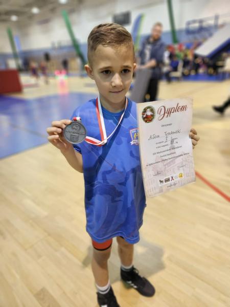 Zapaśnicy wrócili z medalami