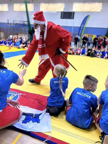 Zapaśnicy wrócili z medalami