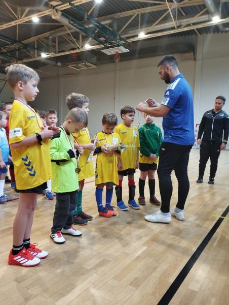 Turniej został rozegrany na dwóch specjalnie przygotowanych boiskach