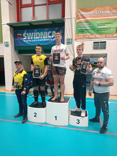 Mistrzowie Polski w kickboxingu WKA