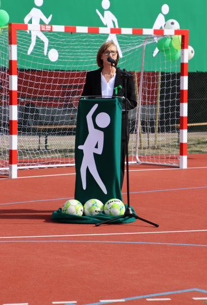 Otwarcie nowego boiska w Ujeździe Górnym