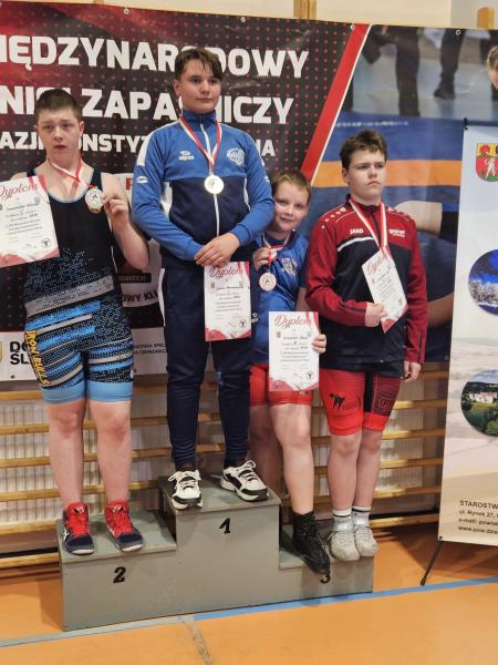 Turniej zapaśniczy w Pieszycach