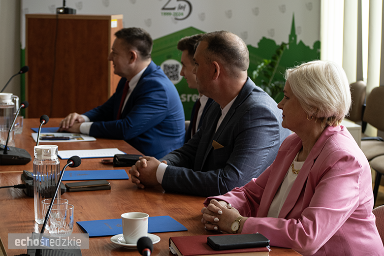 I sesja Rady Powiatu Średzkiego