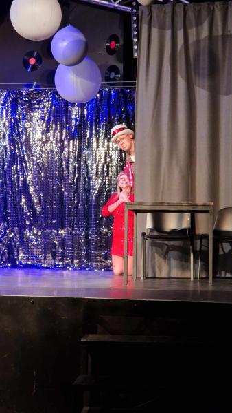 Aktorzy amatorzy zaprezentowali spektakl "Kto się boi Pani EŚ"