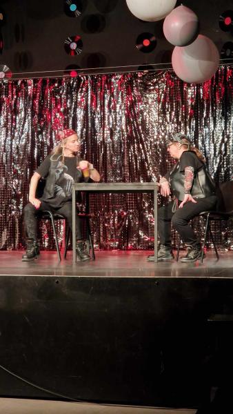 Aktorzy amatorzy zaprezentowali spektakl "Kto się boi Pani EŚ"