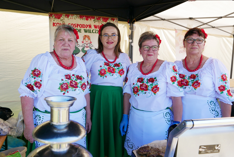 Wyłoniono mistrzów dania z miodem. W Lutyni odbył się Miodowy Piknik