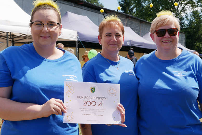 Wyłoniono mistrzów dania z miodem. W Lutyni odbył się Miodowy Piknik