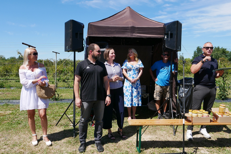 Wyłoniono mistrzów dania z miodem. W Lutyni odbył się Miodowy Piknik