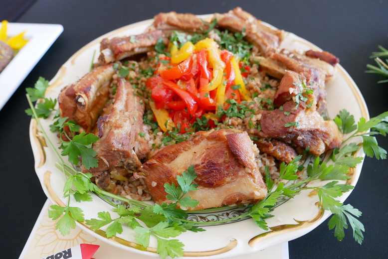 Wyłoniono mistrzów dania z miodem. W Lutyni odbył się Miodowy Piknik