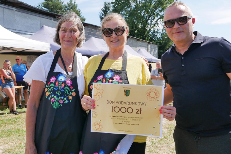 Wyłoniono mistrzów dania z miodem. W Lutyni odbył się Miodowy Piknik