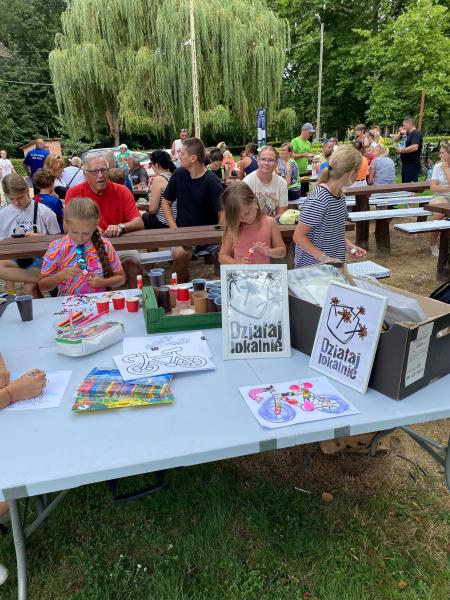 Piknik integracyjny w Cesarzowicach