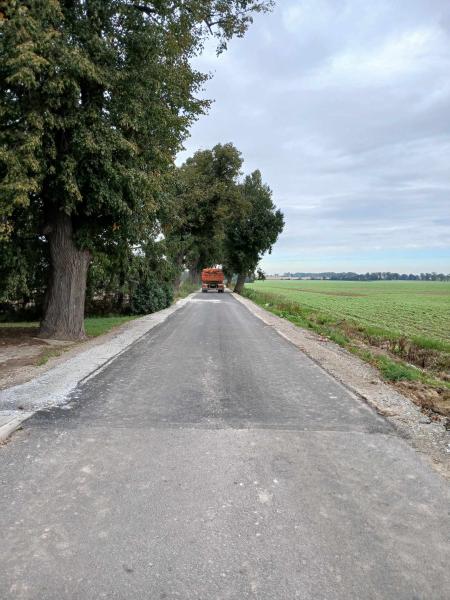 Remonty dróg w gminie Udanin