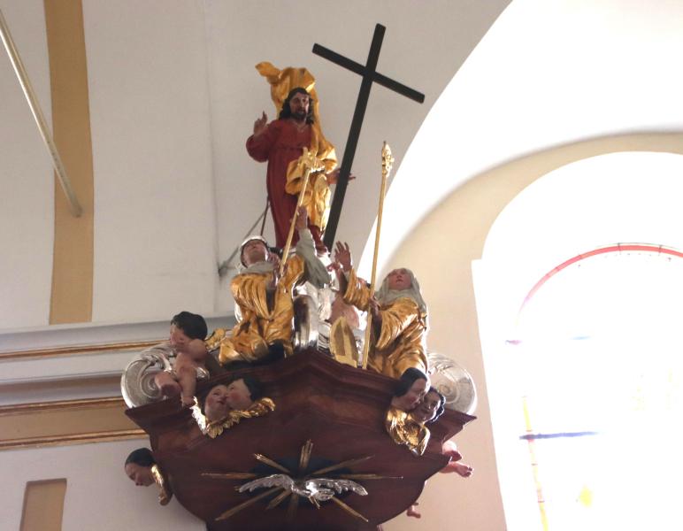 Odbiory prac w parafii w Piekarach oraz kościele w Lusinie