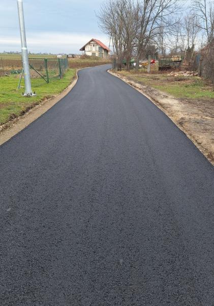 Kolejny tydzień z inwestycjami drogowymi na terenie Gminy Udanin