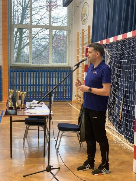 Turniej tenisa stołowego