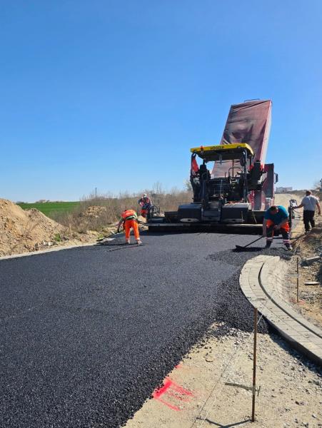 Prace przy przebudowie ulicy Jabłkowej