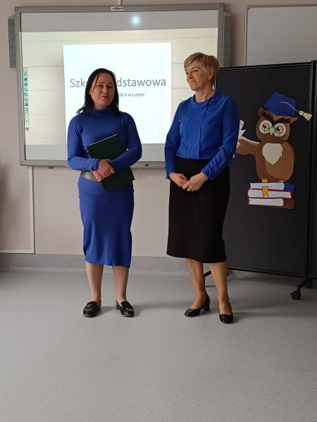 Wręczenie listów gratulacyjnych dla stypendystów