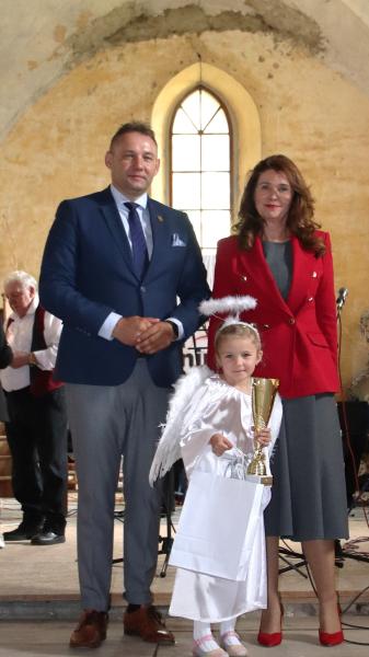 XVI Gminny Festiwal Piosenki Patriotyczno-Religijnej