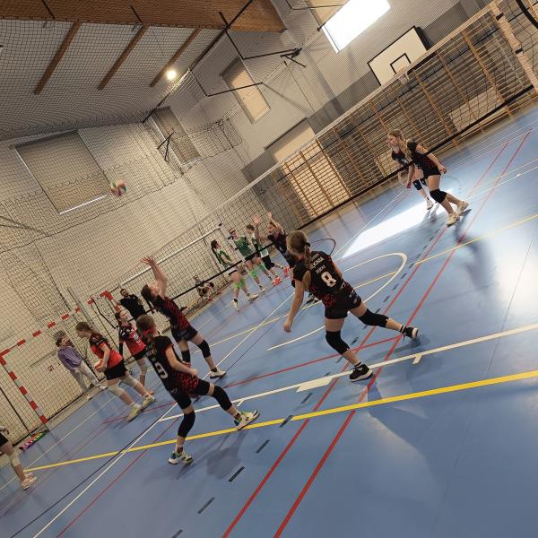 Złoto dla czwórek UKS