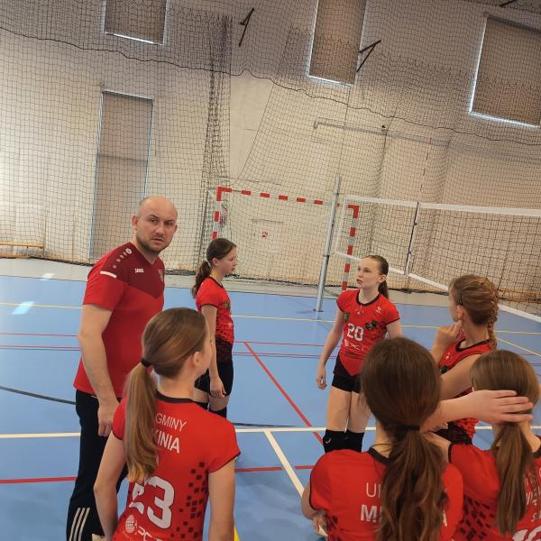 Złoto dla czwórek UKS