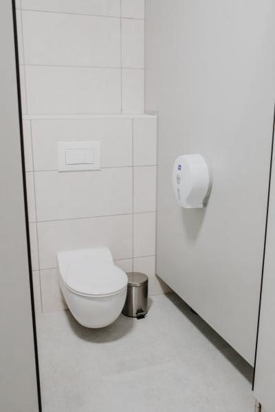 Remont w szkole podstawowej w Kostomłotach
