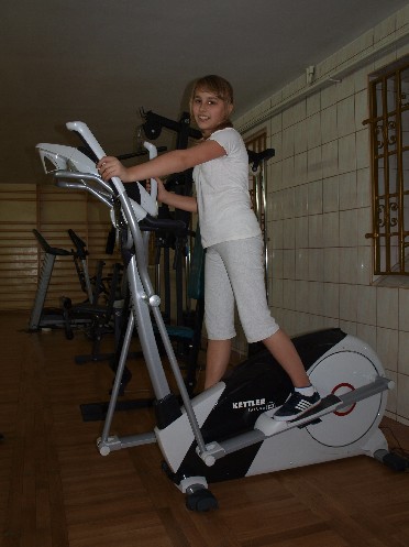 Nowy Sprzęt fitness w gimnazjum