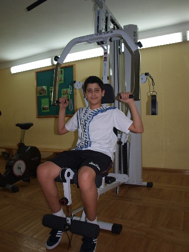 Nowy Sprzęt fitness w gimnazjum